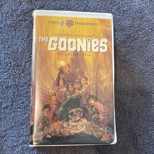 Goonies vhs